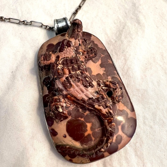 Carved Jasper Alligator Necklace - Picture 1 of 4